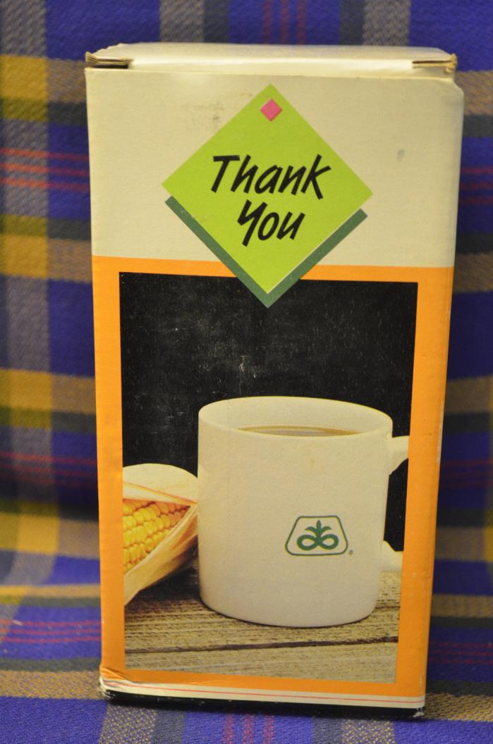 Pair of Vintage PIONEER Coffee Mugs in THANK YOU Box from Pioneer Sales Rep