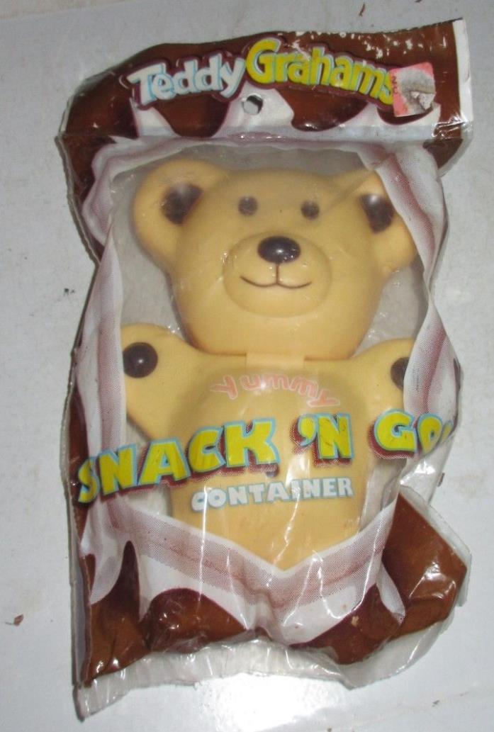 Vintage TEDDY GRAHAMS CHIP SNACK N GO Teddy Bear NEW Storage CONTAINER 5 1/2