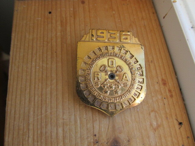 Excellent Vintage Radio Orphan Annie 1936 Decoder Badge Pin