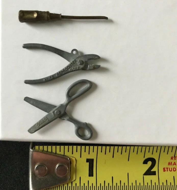 3 VTG Miniature Tools/Charms~Gries Reproducer Corp Intercast~Cracker Jacks~Prize