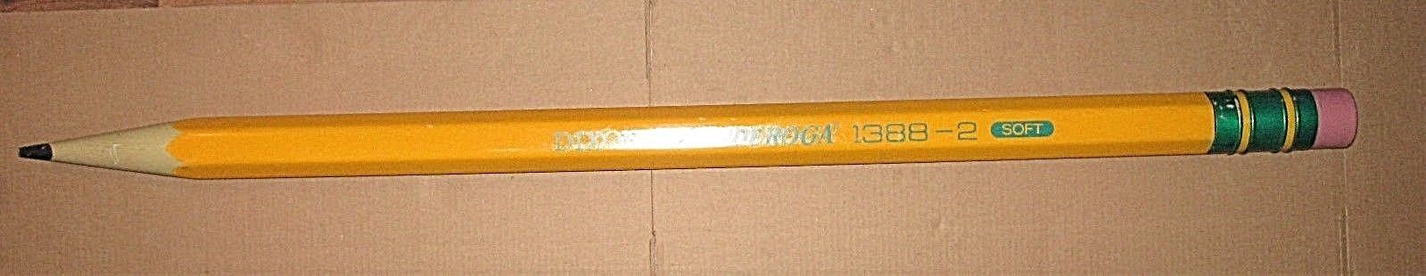 Vintage 1980s Giant DIXON TICONDEROGA 1388 No. 2 PENCIL STORE DISPLAY 5 1/2' +