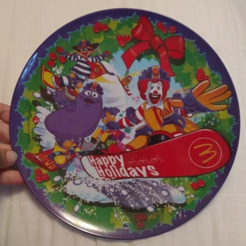 McDonalds Plate Ronald, 2004 Happy Holidays - Collectible - SNOWBOARD