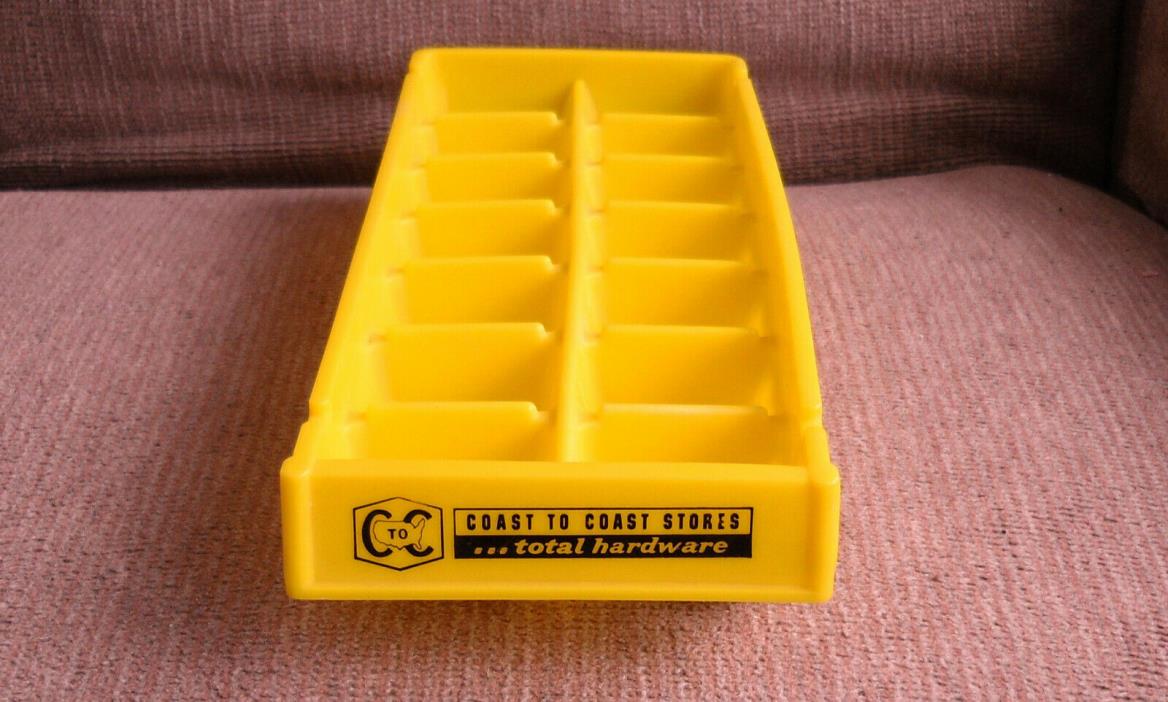 Vintage COAST TO COAST Hardware Store Plastic Ice Cube Tray Collectible EUC