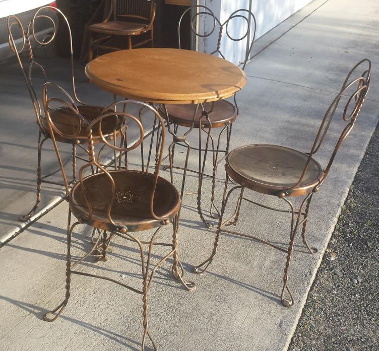 Early 1900 Ice Cream Parlor Table, 4 Metal Chairs Vintage Antique RARE shop four