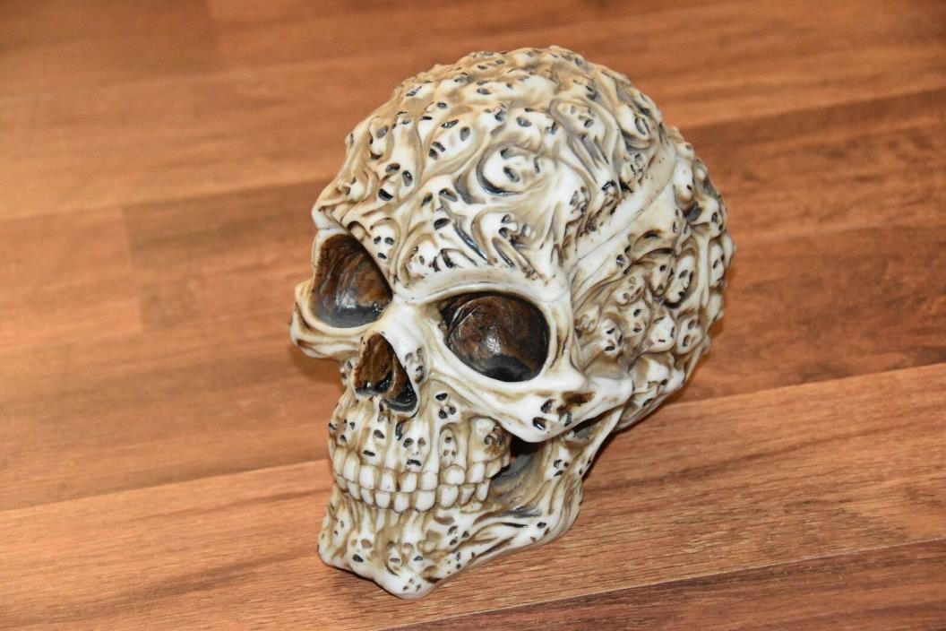 Skull's Soul Spirit Box Trinket Jewelry sculpture CL 76381 ghost faces 420 stash
