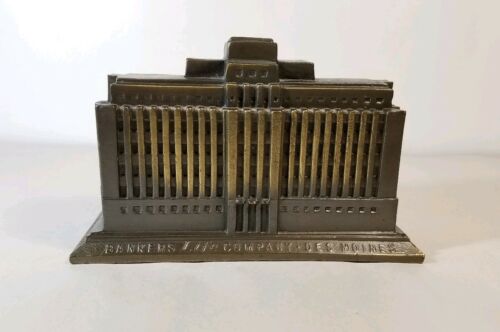 OLD SOUVENIR BUILDING BANK BANKERS LIFE COMPANY DES MOINES ESTABLISHED 1879