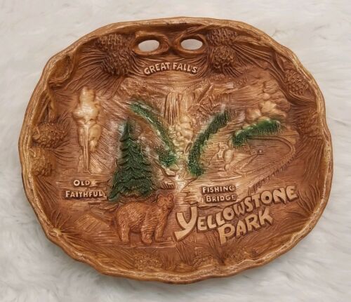 Vintage Souvenir Tray Bowl Wall Hanging Yellowstone National Park by Taco