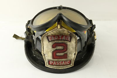 VINTAGE CAIRNS 1000 PASSAIC NJ FIRE DEPARTMENT CAPTAIN #2 HELMET