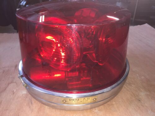 Dietz Co. 7-11 Rotating Beacon Light RED Dome 12V S.A.E.-W-70