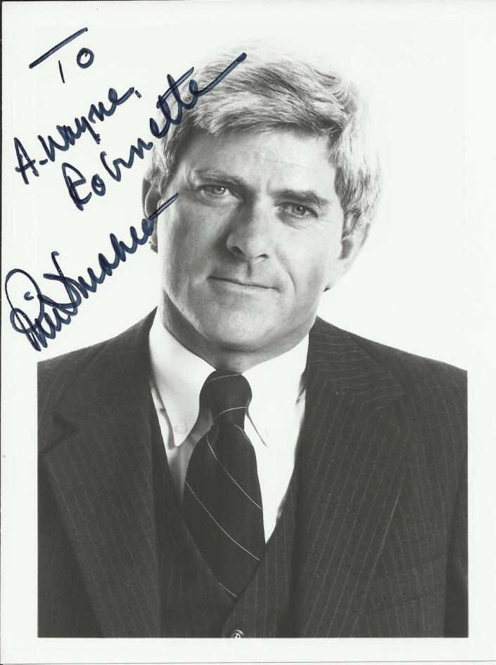 Phil Donahue - Original Autographed 5x7 Signed Photo