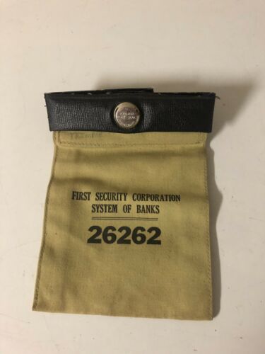 Vintage First Security Corporation Canvas Lockable Deposit Bag #26262