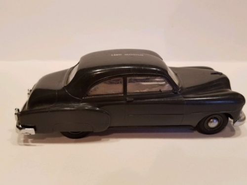 Vintage 1951 Chevy Styleline 2 door Dealer Promo Car Bank
