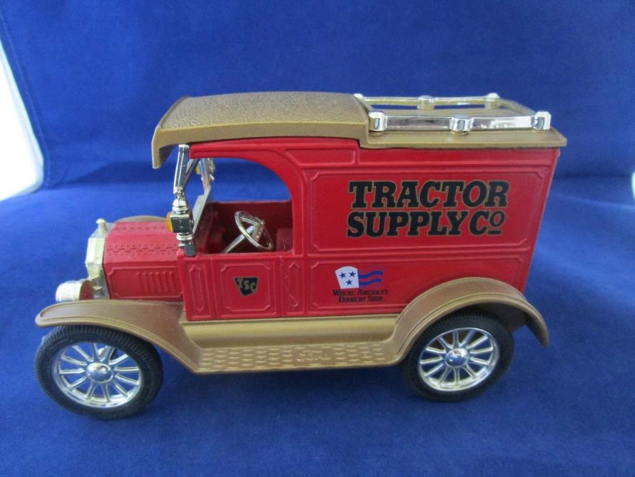 ERTL 1913 Ford Model T Tractor Supply Co. Van  No Box  F/S