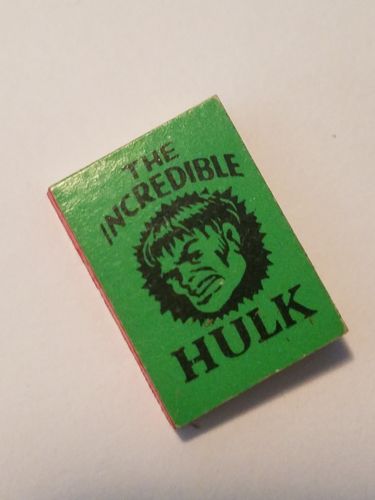 Vintage 1966 MARVEL The Incredible Hulk Mini Toy Gumball Prize Book Chicago