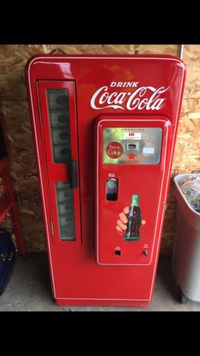 Coke Cola Vintage 50's 10 Cent Machine