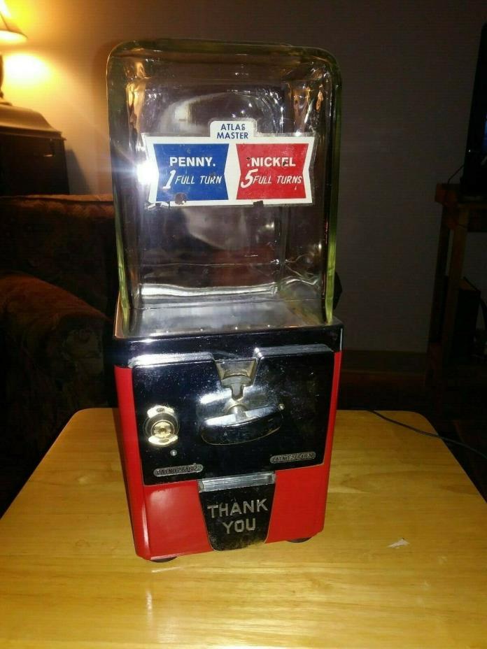 ATLAS MASTER 5 cent 1 cent Gumball Capsule machine with key
