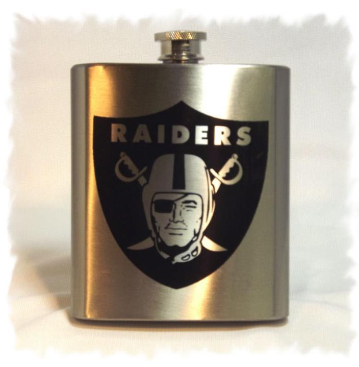 Oakland Raiders 7 ounce Stainless Steel Flask