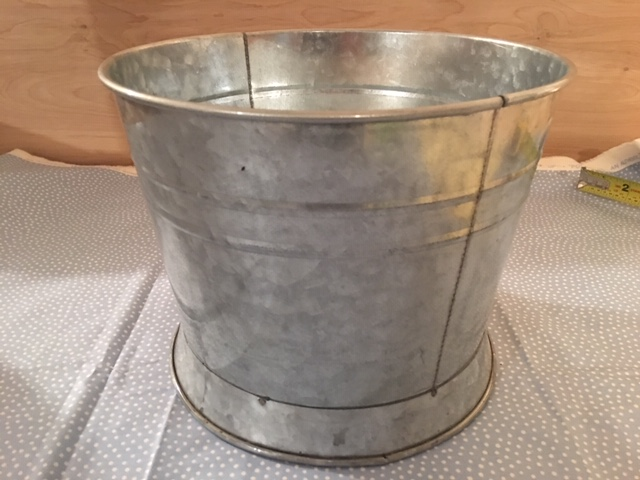 GALVANIZED METAL ICE BUCKET NEW