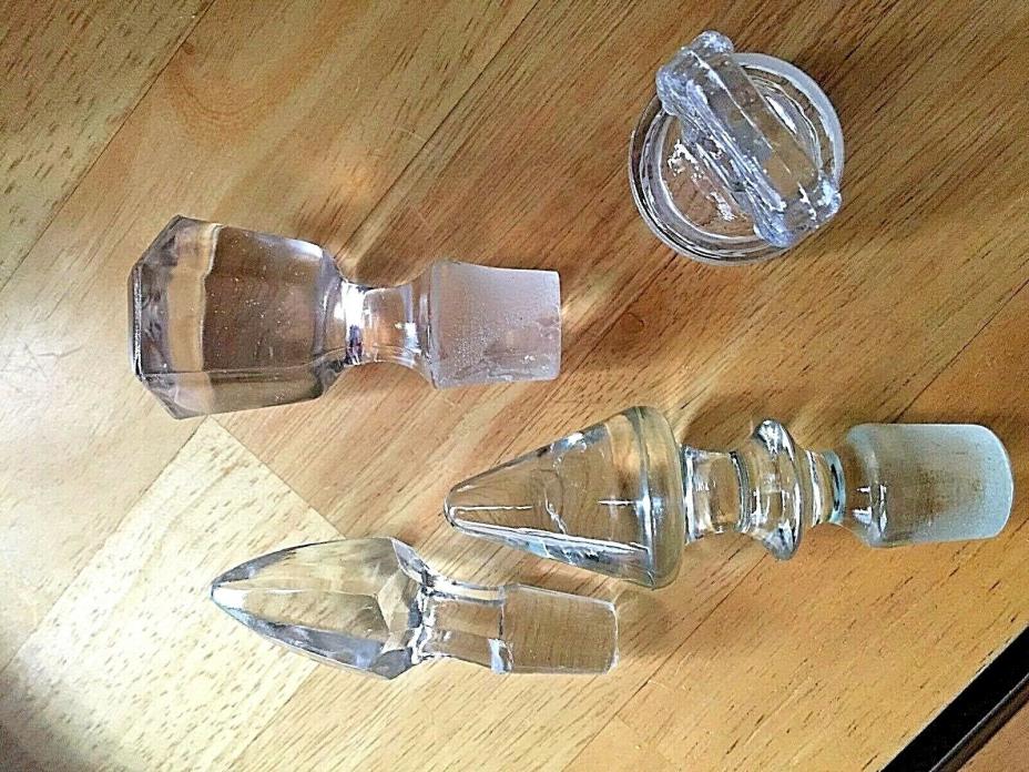 Lot 4 Vintage Bottle Stoppers Toppers Glass Crystal / Cruetsr