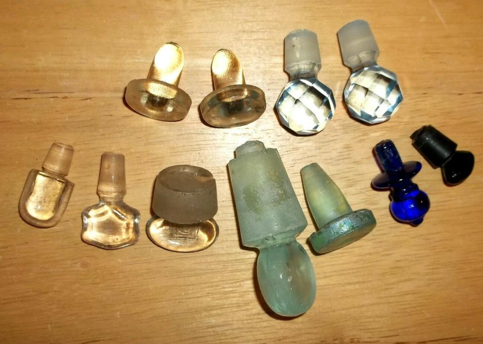 Vintage Glass Bottle Stoppers,  Lot of 11 bottle stoppers