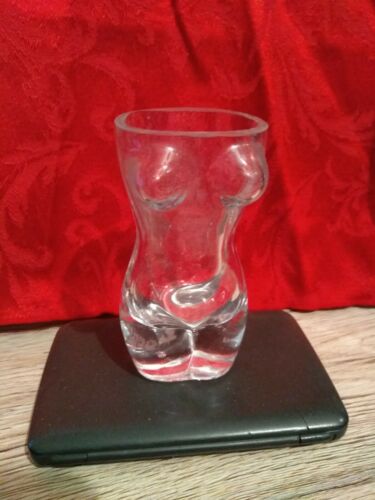 FEMALE TORSO SHOT GLASS 4