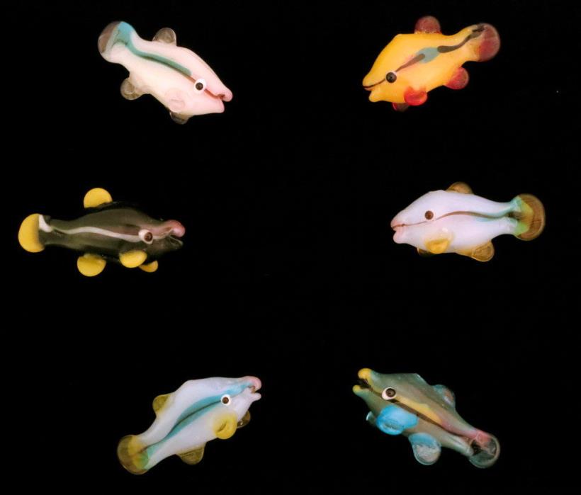 6 Handmade Lampwork Tropical Fish Beads Pink Blue,Gray,Yellow,Wht,Blk Glass Fish