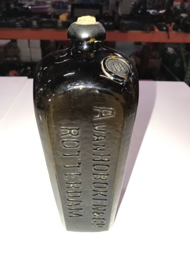 AvanHOBOKEN & Co. Rotterdam Glass Bottle
