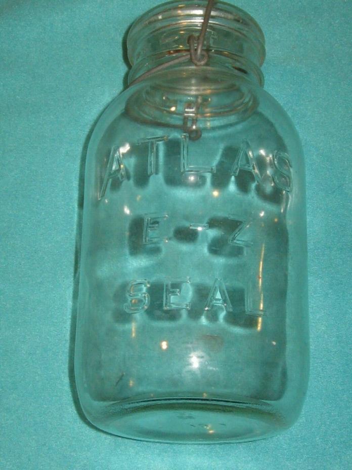 Anchor Hocking Atlas E-Z Seal Side Wire 1/2 Gallon Jar with Lid Vintage