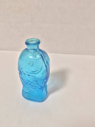 Vintage Glass Miniature Bottle Taiwan Fisch's Bitters Fish Shaped Blue bottle 3