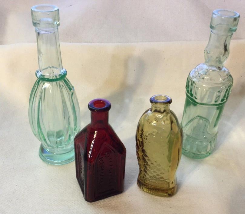 4 pc. Mixed Lot  Collectable Vintage Wheaton NJ & Medicine Bottles Cathedral Bra