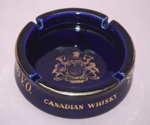 VINTAGE COLLECTIBLE  ADVERTISING  SEAGRAM'S V.O. CANADIAN WHISKY - ASHTRAY