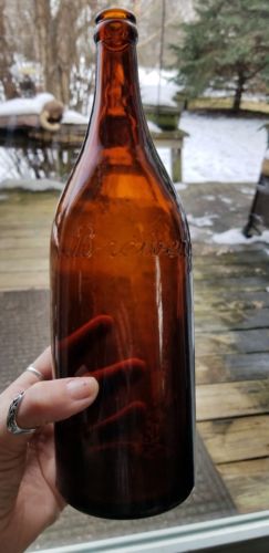MT. Carbon Brewery Pottsville Pennsylvania Large Vintage 1qt.brown glass bottle