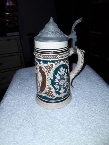 GERMAN STEIN NO. 107 0.3L COURTING COUPLE