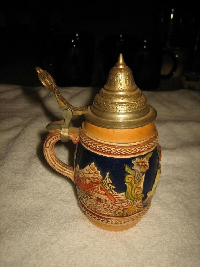 VINTAGE SMALL LIDDED BEER STEIN BY GERZ-WEST GERMANY-MEASURES APPROX. 6 1/4