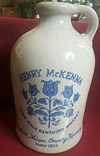 Henry McKenna Sour Mash Bourbon Whiskey 1/2 Gallon ceramic jug great shape