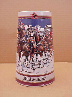 BUDWEISER Holiday Stein Collection === Hitch On A Wintery Evening 1989