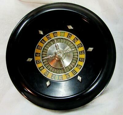 1940'S AP GAMES BAKELITE ROULETTE WHEEL & BAKELITE BETTING CHIPS  w CASE   10