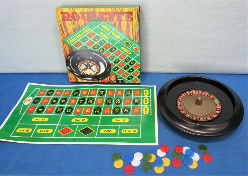 Roulette Gambling Game  ~ Complete Vintage Set ~ Rotating Roulette Wheel +