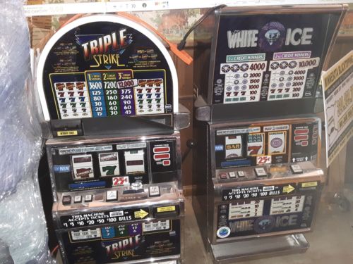 IGT S2000 REEL SLOT WITH COIN PAYOUT $650 WHITE ICE OR TRIPLE STRIKE MN ONLY