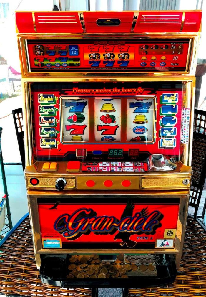 Slot Machine Grand-Ciel with Tokens - Works