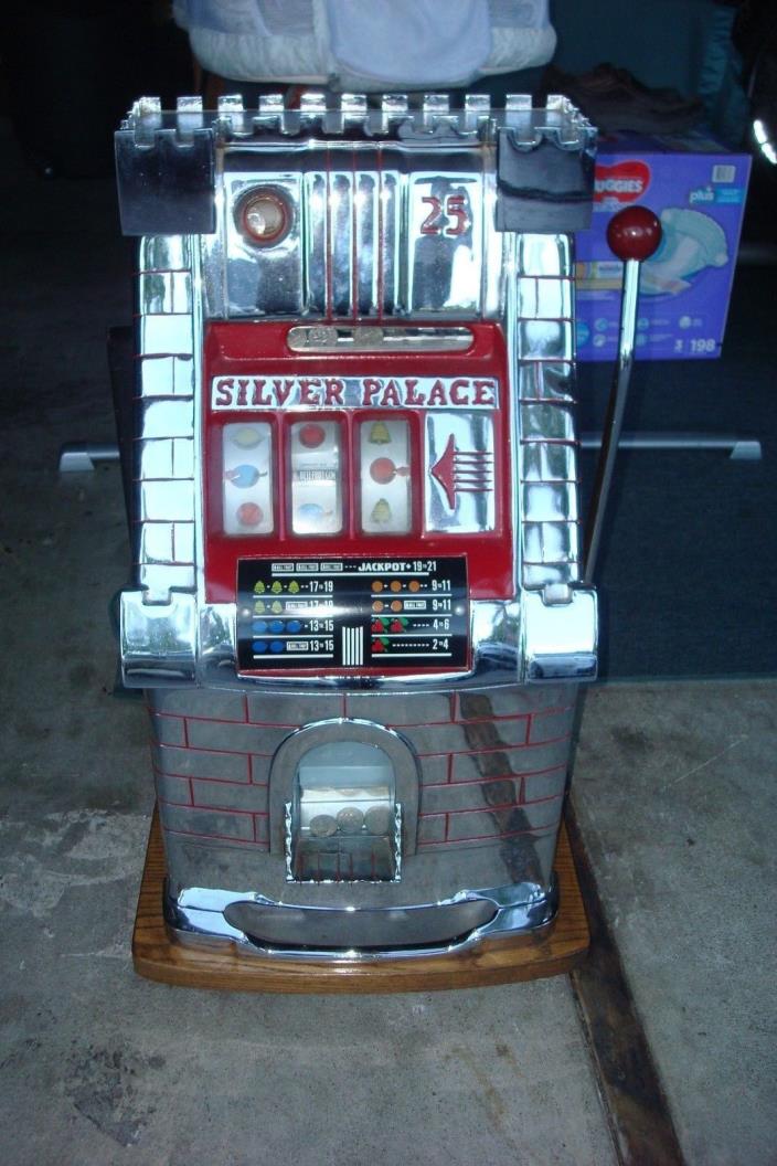 Antique Vintage Silver Palace Slot Machine Mills 25 cent Collectible Slot