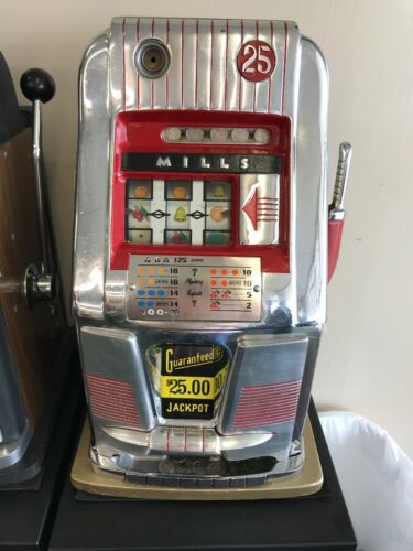 Vintage Mills 25c High Top Slot Machine Free Shipping