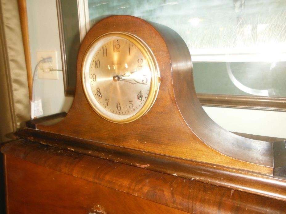 Vintage Ingraham Meteor Model Camel Back Tambour Mantle Clock Working