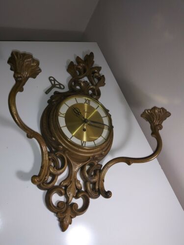 SYROCO WOOD REGUS 8 DAY JEWELED WALL CLOCK WITH KEY VINTAGE