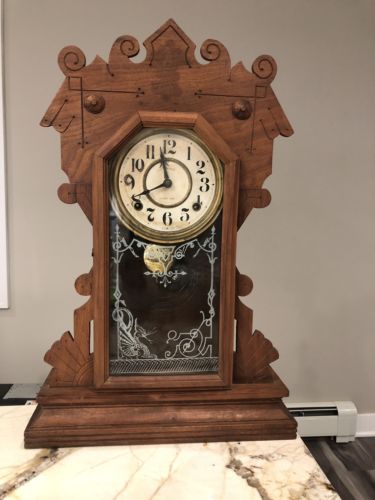 Antique Ingraham Eight Day Oak Shelf Kitchen Clock, Gingerbread style