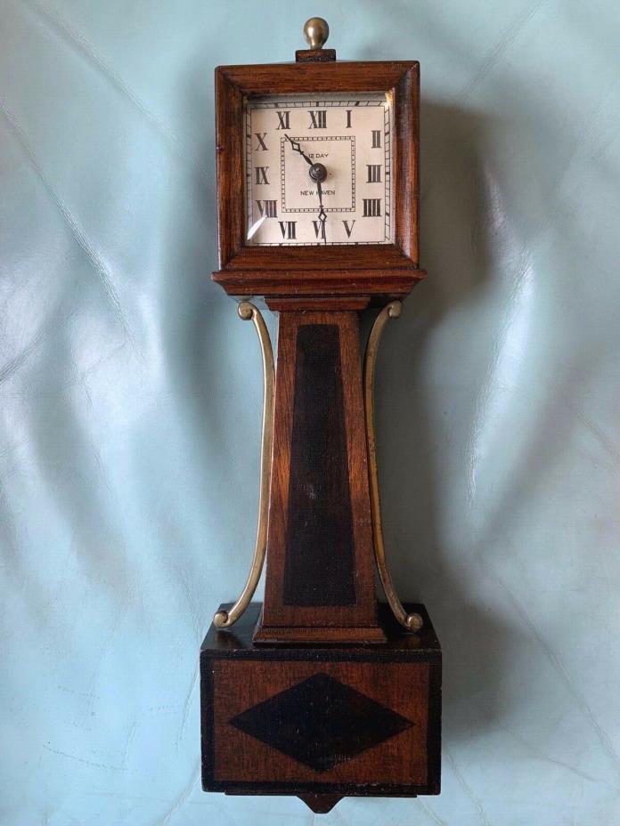 Vintg./Antiq. Miniature Banjo-Style New Haven Clock Co. Key-Wind Movement Clock