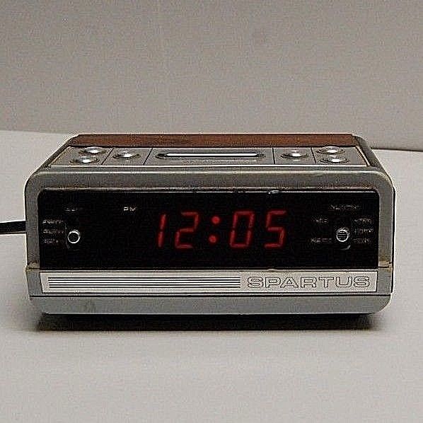 Spartus Digital(his and hers)Alarm Clock with Red Numbers/For parts or repair