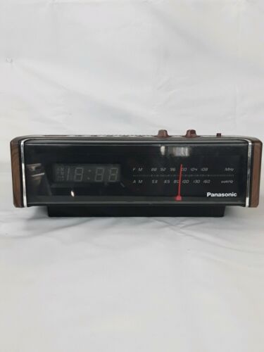 Vintage Alarm Clock Radio Panasonic Model RC-75