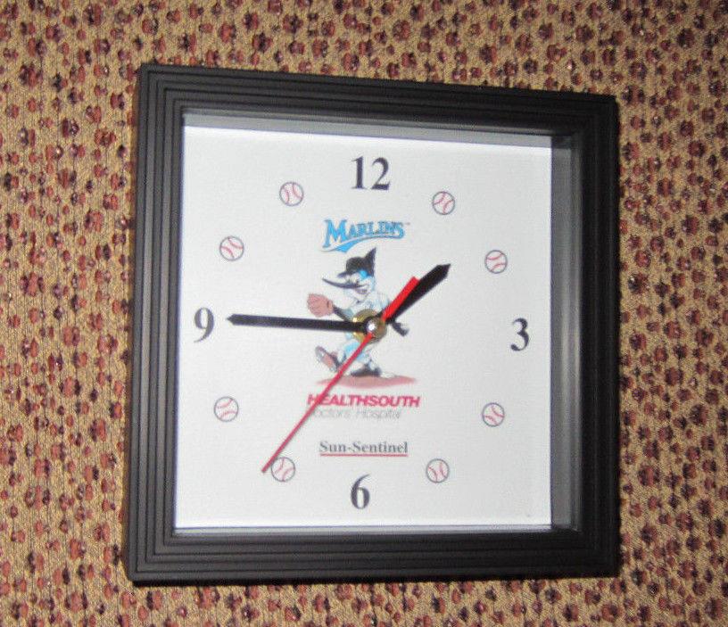NEW IN BOX-BILLY THE MARLIN CLOCK-FOR WALL or DESK-FLORIDA MIAMI MARLINS-VINTAGE