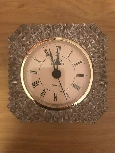 CRYSTAL LEGENDS CLOCK 3 1/2 INCHES BY 3 1/2  INCHES WORKS GOOD BATTERY INCLUDED